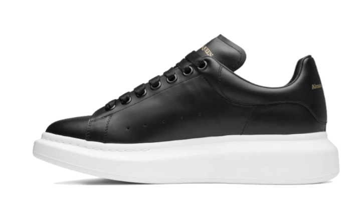 Mcqueen Oversized Black